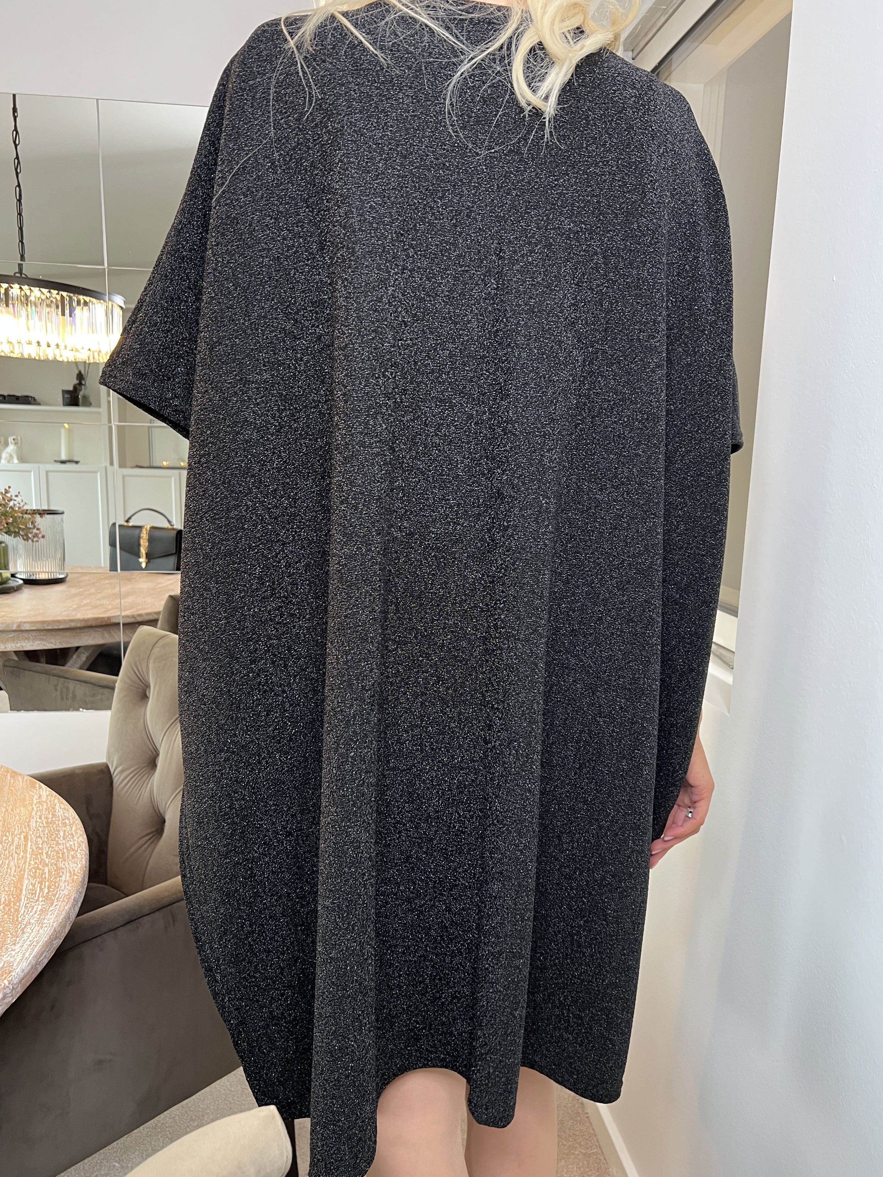 Mayte - Fin glimmerkjole med lynlås